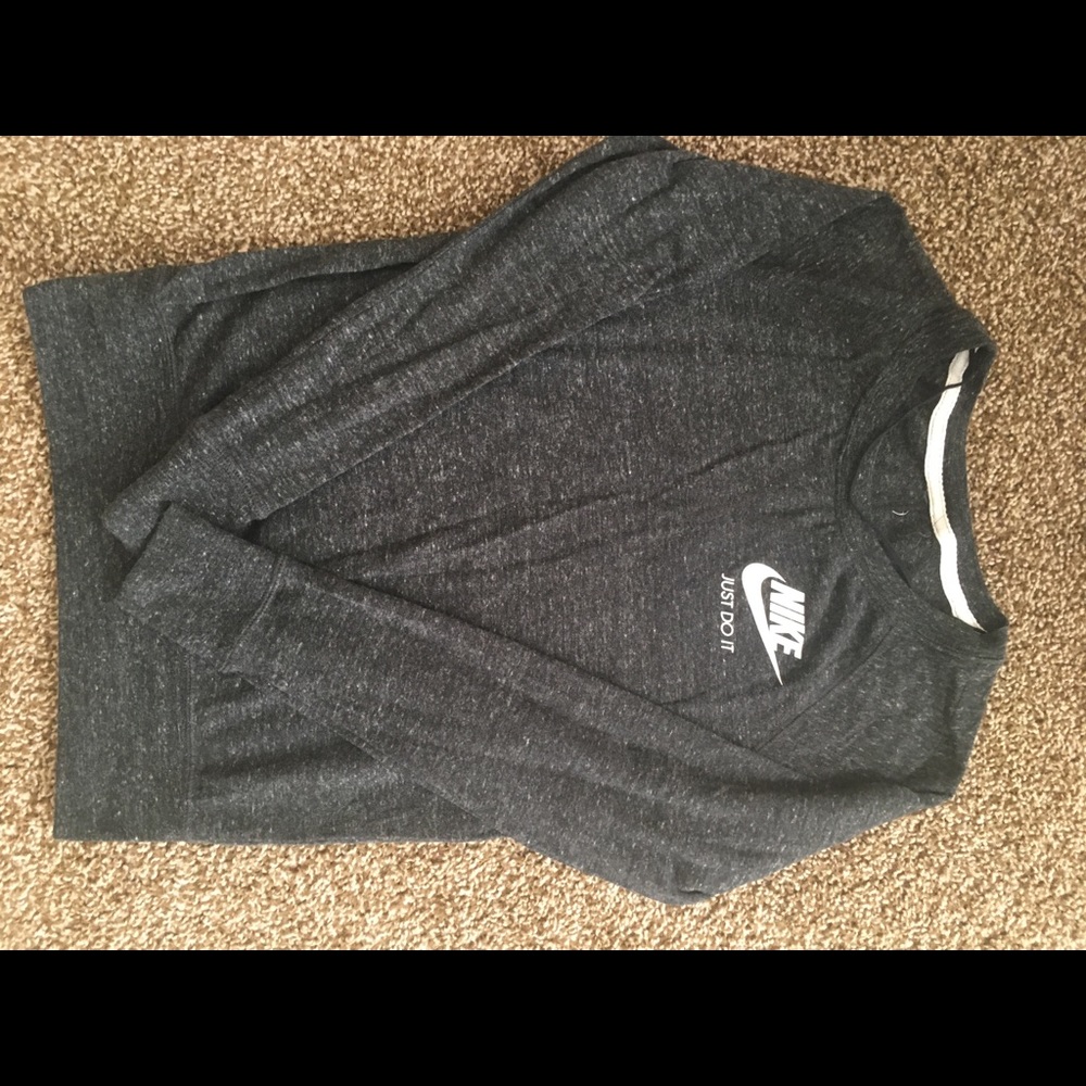Nike girls sweatshirt